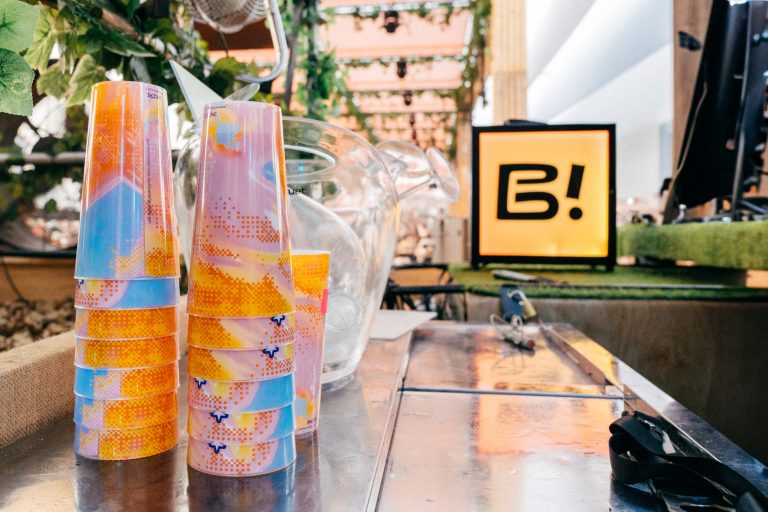 vasos reutilizables para eventos